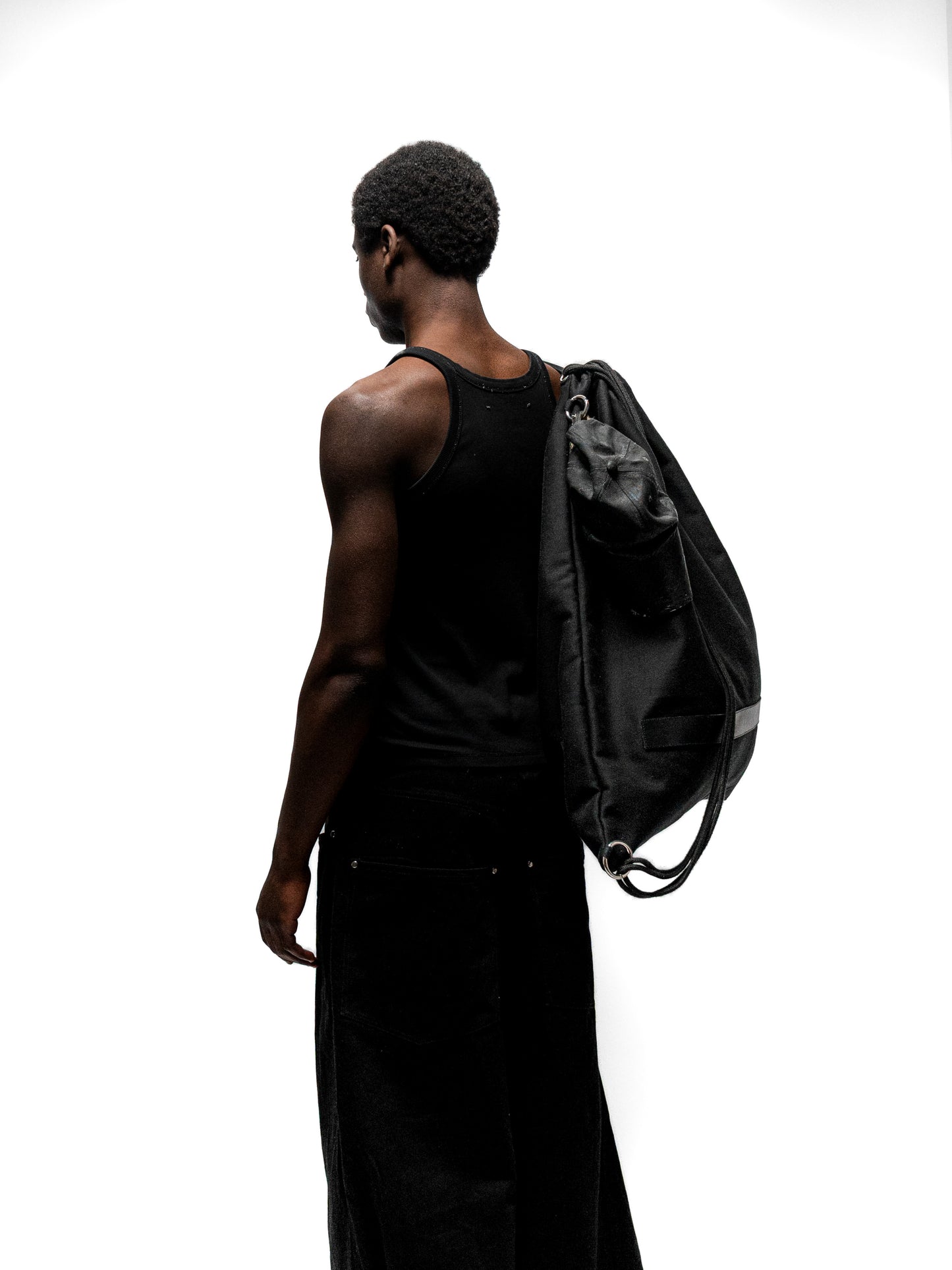 TRAVEL BAG (BLACK)