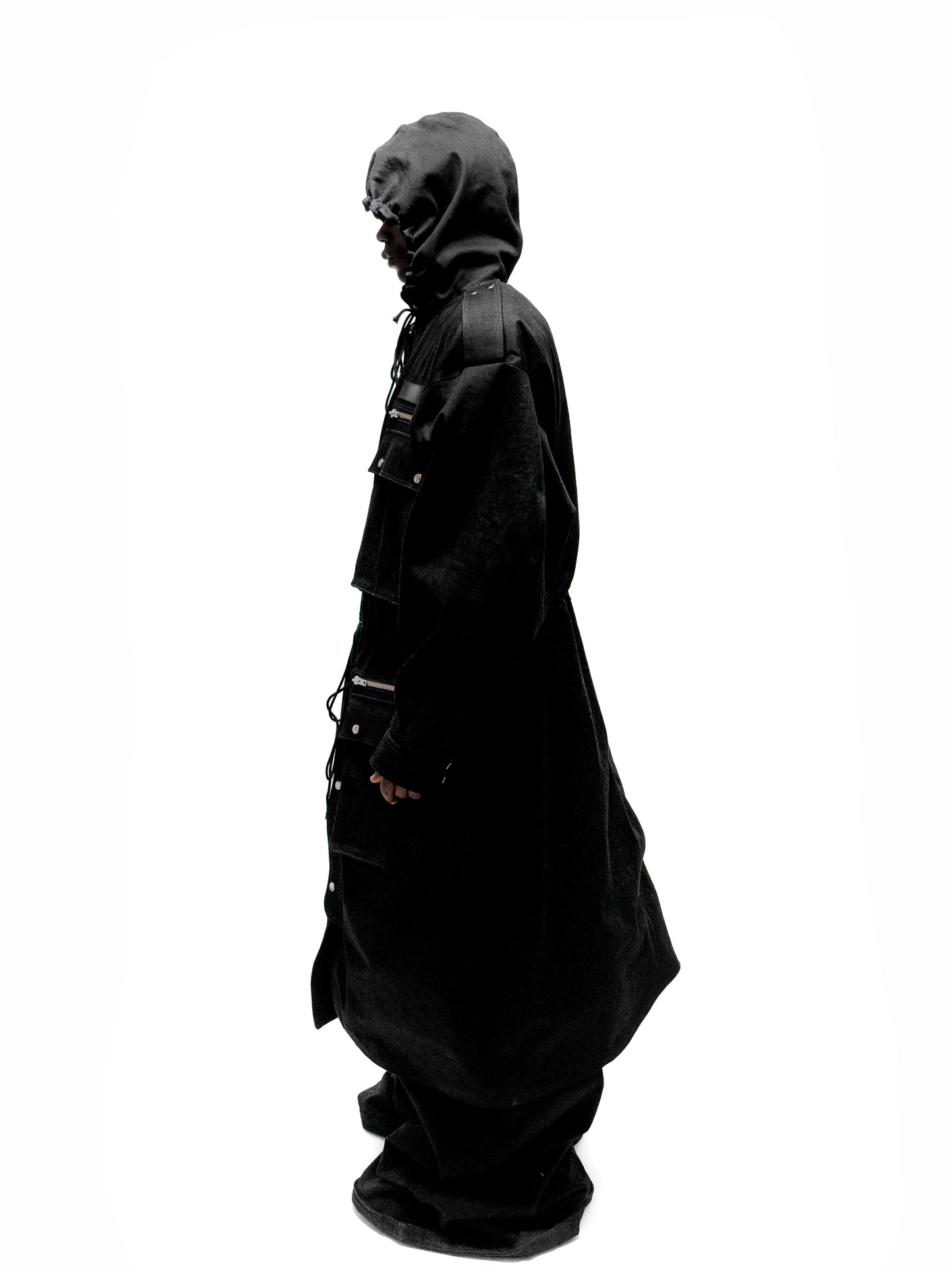 OVERSIZED PARKA (BLACK)