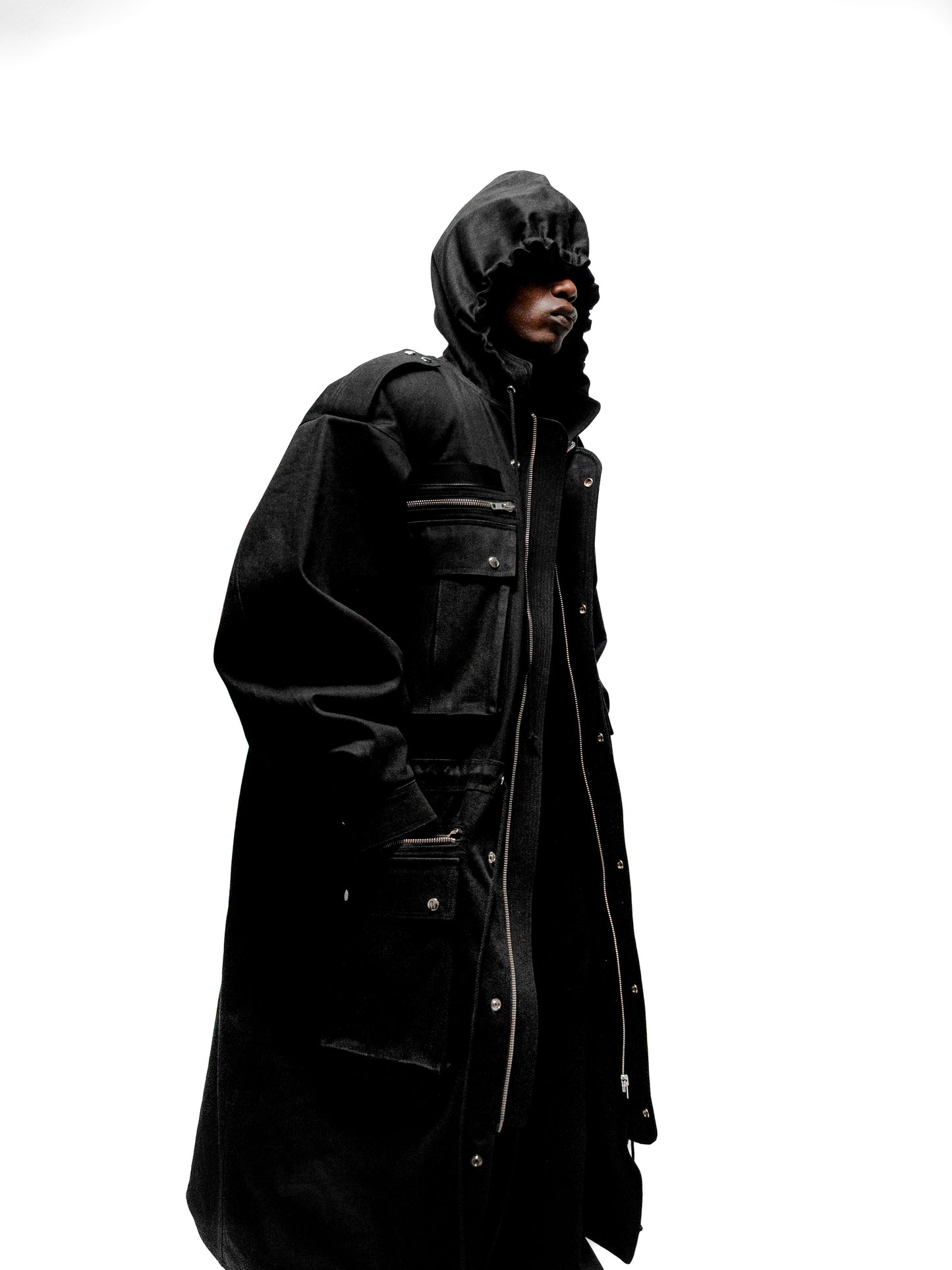 OVERSIZED PARKA (BLACK)