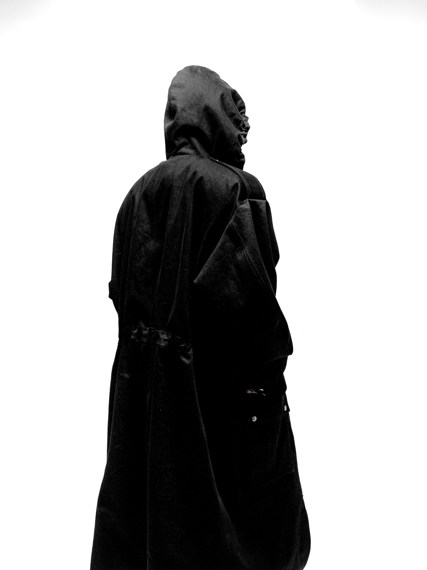 OVERSIZED PARKA (BLACK)