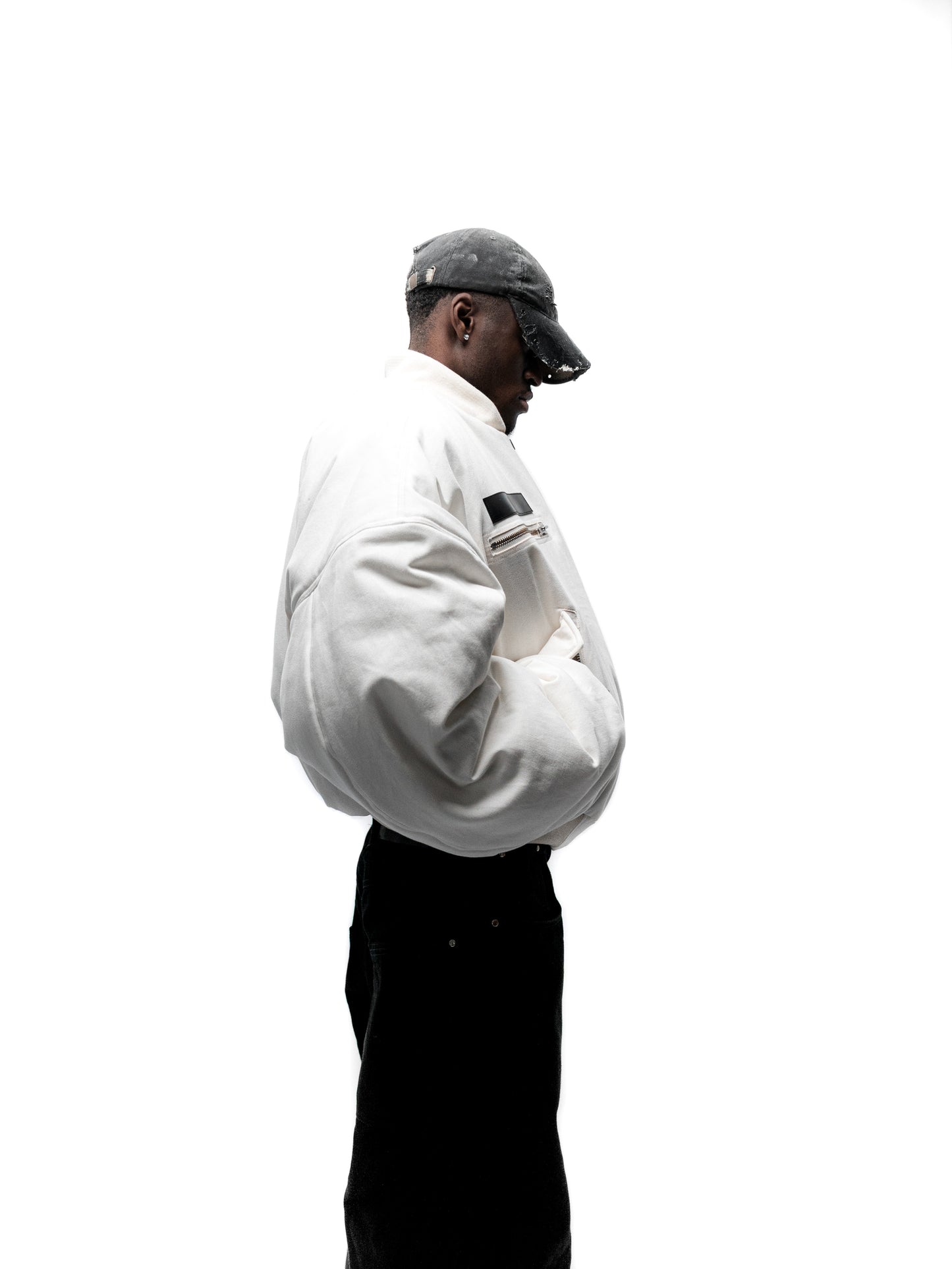 OVERSIZED BOMBER JACKET (ECRU)